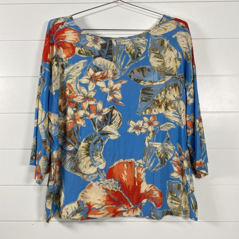 Soft‎ Surroundings Shirt Womens Medium Blue Floral Rayon Stretch Top Resort